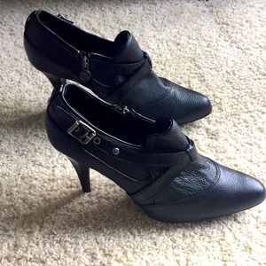 Simply Vera Ankle Booties